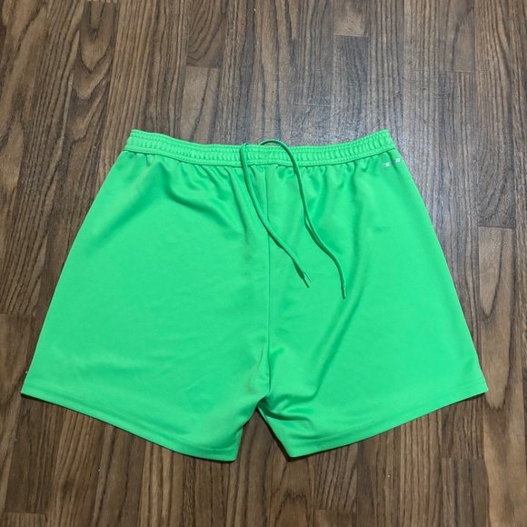 Capelli Sport * Men’s HighLighter Green Soccer / Training Shorts * Large - Picture 2 of 10